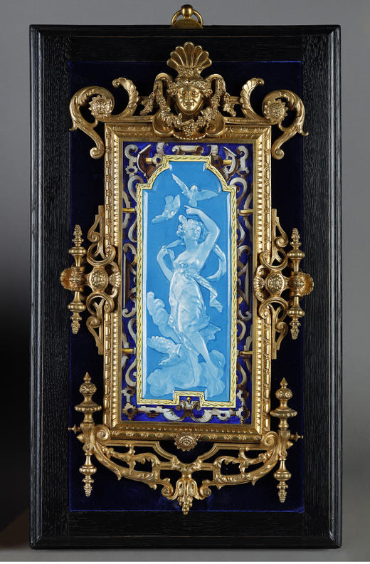 独角鹿西洋古董 19世纪末法国出品新古典主义风格铜鎏金镶嵌珐琅彩绘古典女子浮雕装饰挂画一对 商品图2