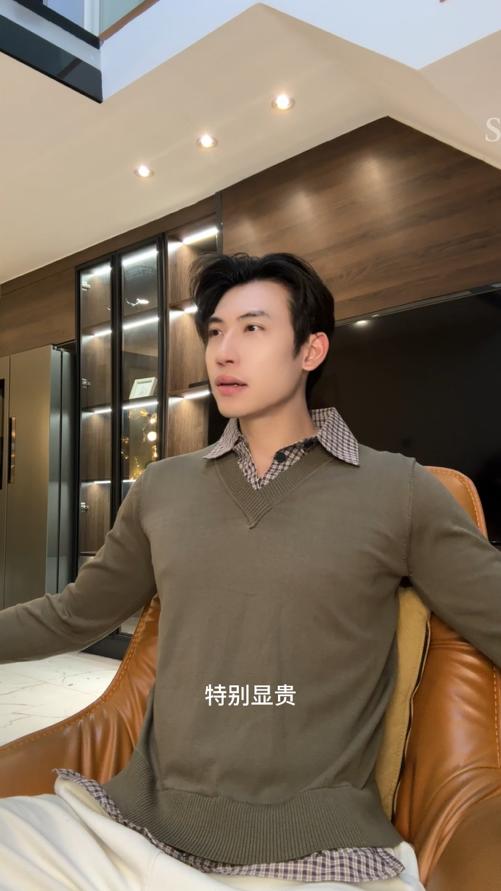 51165SDSA秋冬新款痞帅男装韩版拼接撞色假两件针织毛衣复古翻领上衣 商品图0