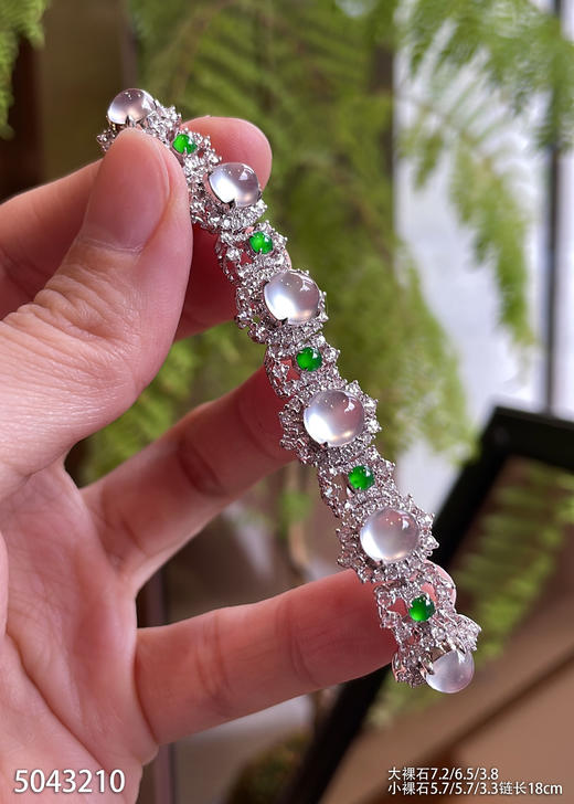 5043210，蛋面手链。具体价格微信咨询 商品图1