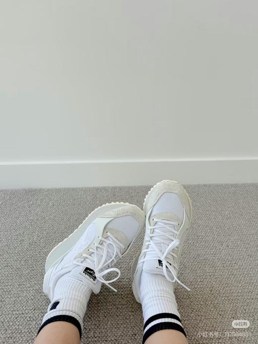 1012-4 tiger情侣款低帮耐磨休闲运动跑鞋  偏小一码 商品图9