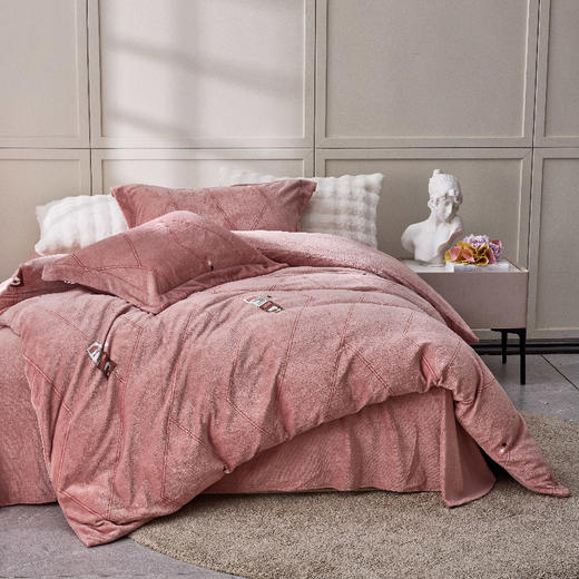 多喜爱 美眠康 牛奶绒套件 洛克之约-灰/粉【不炸毛】【不起静电】【不掉毛】 商品图0