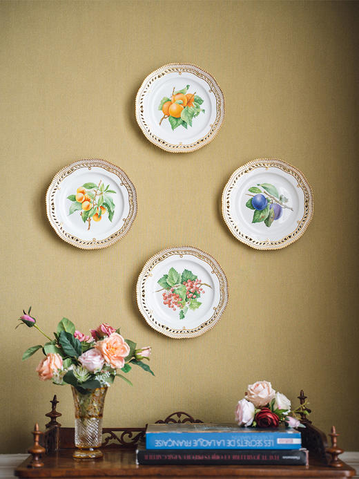 独角鹿西洋古董 20世纪中期皇家哥本哈根出品「Flora Danica 丹麦之花」系列水果盘 四件套 商品图0