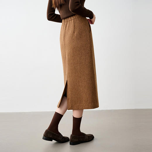 NEELLY纳俪商场同款冬季新款通勤百搭绵羊毛半身裙女半开叉长裙N25104E04504 商品图3