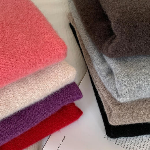 专属-秋冬上新【衣本素 半高纯色一线马鞍肩100%羊毛衫】甄选轻奢羊毛衫   高级圆领设计   高端面料   宽容休闲百搭 商品图7