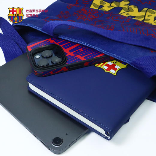【官方正版】巴塞罗那俱乐部｜巴萨CAT涂鸦帆布包球迷周边背包 商品图3