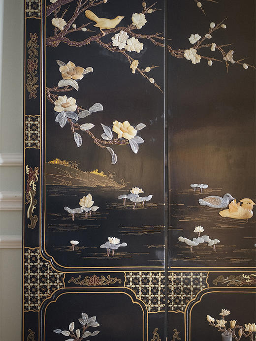 【已售】独角鹿西洋古董 20世纪末中国出品「锦上添花」主题百宝嵌六曲屏风 商品图3