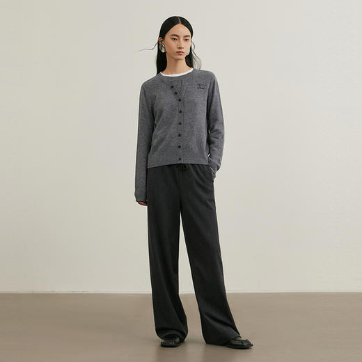 NEELLY纳俪商场同款冬季新款假两件针织衫女短款慵懒休闲针织衫N25104A04554 商品图2