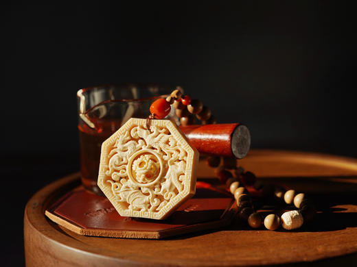 猛犸牙八卦牌 商品图0