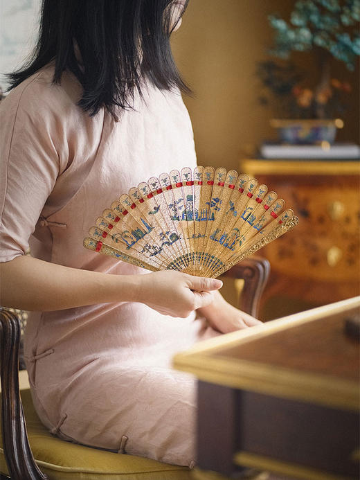 独角鹿西洋古董 19世纪末广东十三行出品银鎏金累丝烧蓝古园林纹折扇 商品图1