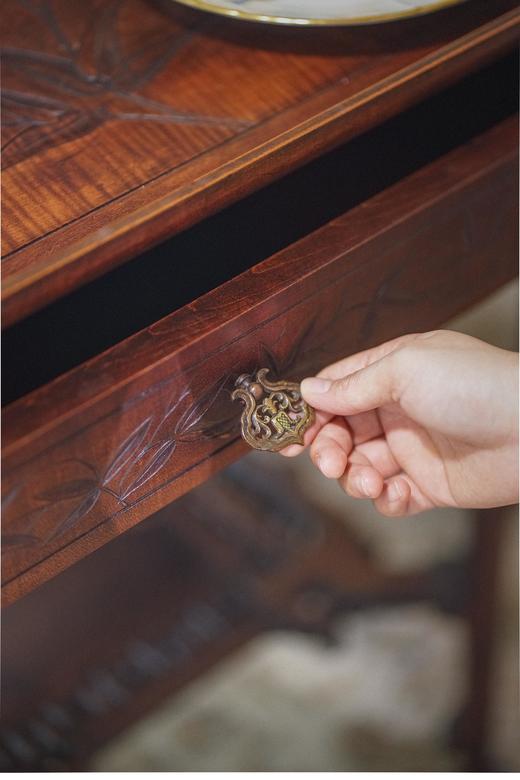 【已售】独角鹿西洋古董 1900年代英国出品东方风格实木精雕竹叶纹下午茶桌 商品图2