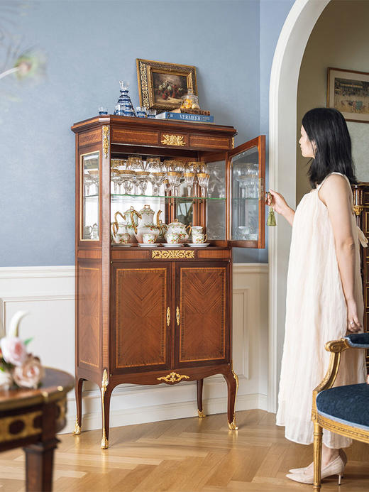 【已售】独角鹿西洋古董 路易十六风格铜鎏金装饰桃花心木展柜 商品图1