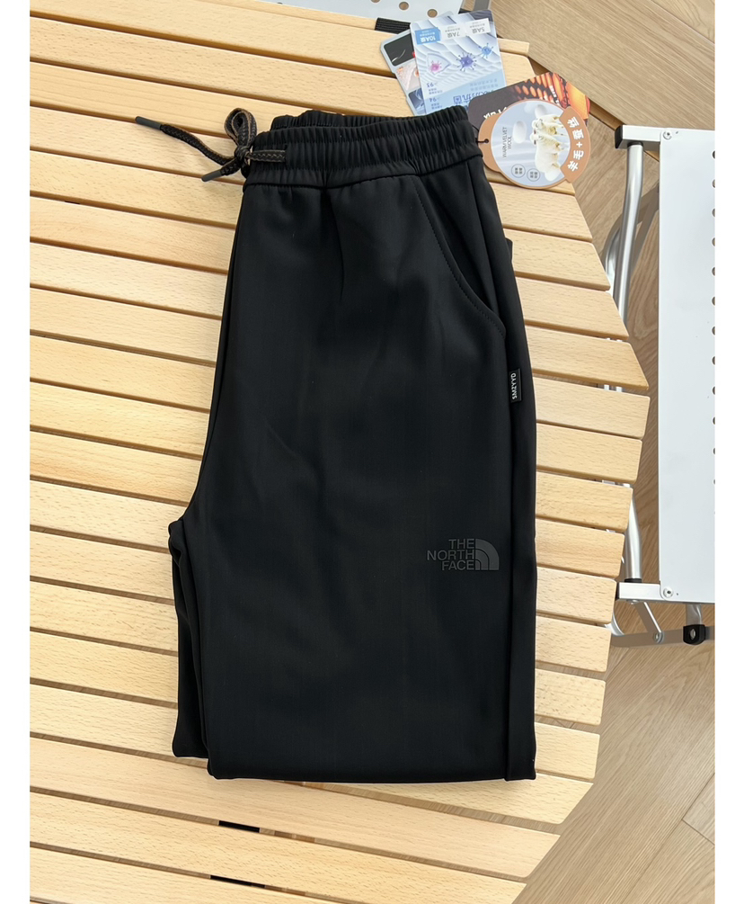 秋冬款！ 石墨烯发热纤维！加厚款！防水防油防污！！三防面料！！加绒款 tnf 黑标直筒裤