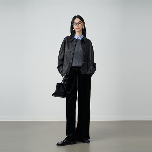 NEELLY纳俪2025秋冬新款简约运动感丝绒松紧腰直筒裤垂感长裤女N25104H05511 商品图1