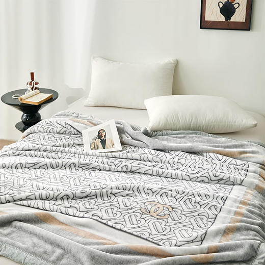 杉杉家纺 卡布奇诺云朵绒加厚毯 QFS-18505 商品图0