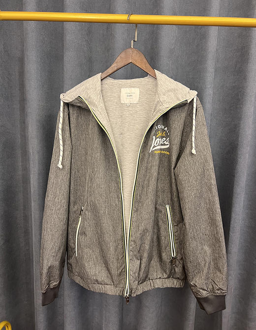 包邮抢~！走丹麦 杰克の千禧风竹节纱运动连帽开衫 商品图0