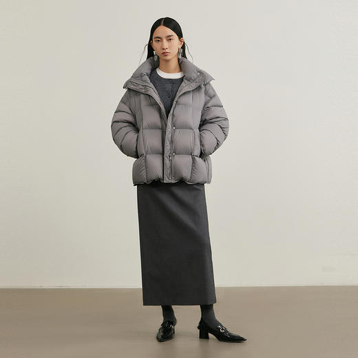 NEELLY纳俪商场同款冬季新款蓬松中长款连帽面包服女白鸭绒羽绒服N25104L04594 商品图2