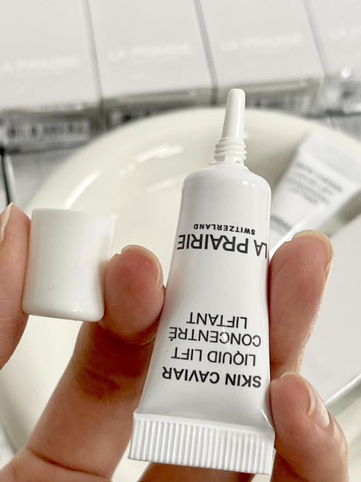 【10.12王炸割肉价】la prairie 莱珀妮鱼子反重力精华琼贵紧颜液5ml*2/5ml*6 商品图5