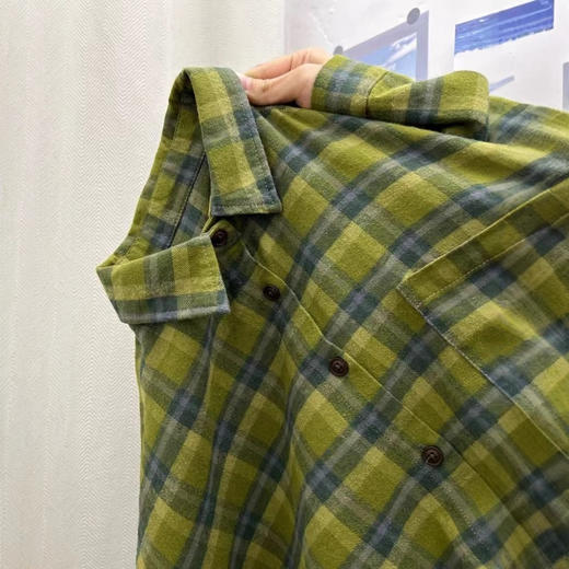 新品上市港风绿色格子衬衫外套女春秋季慵懒风oversize衬衣内搭外穿百搭外套 商品图1