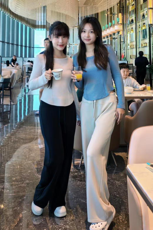 逸红颜周末小集市【轻呼吸】5A级黑标羊毛美雅碧 五合一恒温热抗菌 修身显瘦 圆领长袖运动衫 商品图4