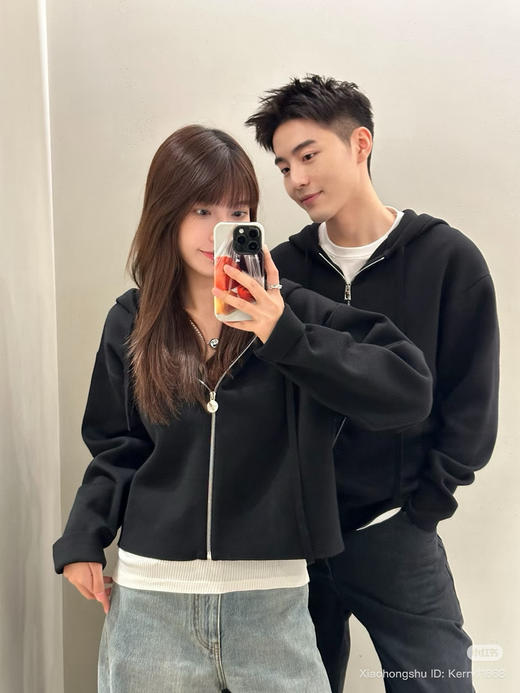 1011-4 lew男女同款浮雕拉链连帽衫 老朱176/146穿L偏大一号，穿M很合适 商品图0