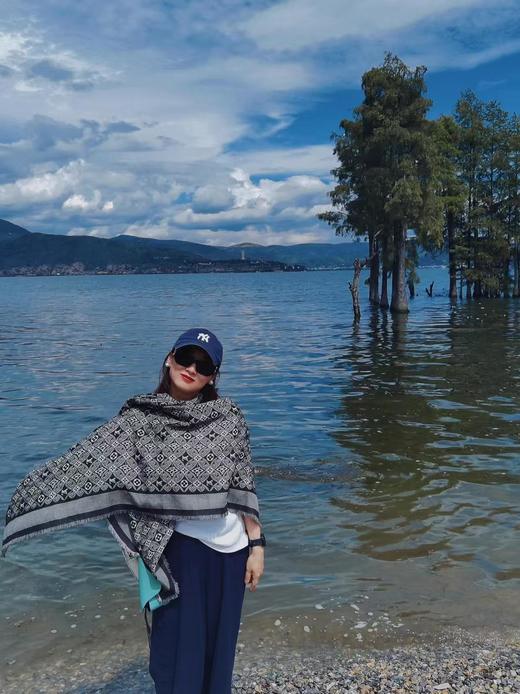 海外邮寄意大利订单LV桑蚕丝混纺围巾披肩 商品图4