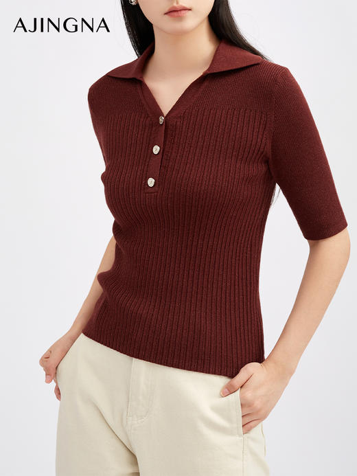 【商场同款】阿菁娜秋季新款挖空V领POLO衫夹金丝坑条针织衫金属扣修身显瘦A30Q301002 商品图3