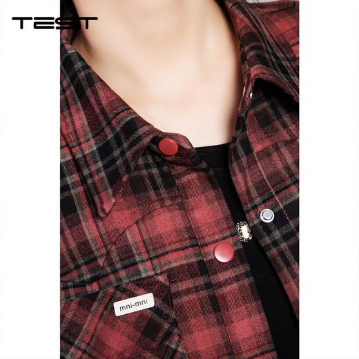 冬上新复古美式酷飒感红黑格纹工装风衬衫女1254007 商品图3