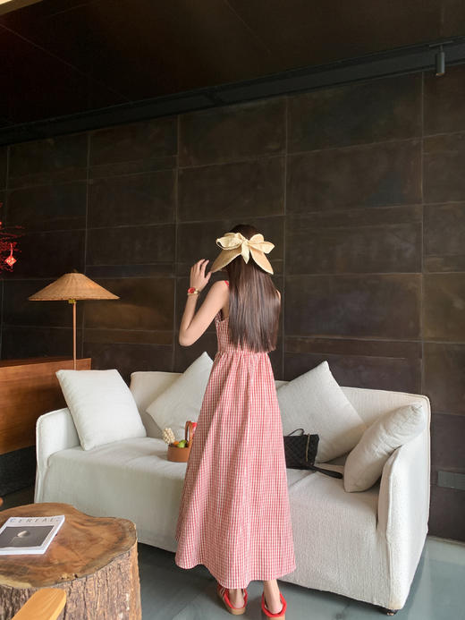 <曾小咸推荐>4.7现货秒杀！法式复古红色格子吊带连衣裙 日常199.99 立减110 秒杀89.99！ 商品图9