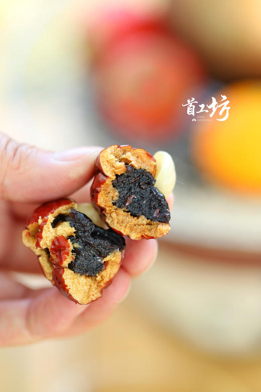  首工坊·幸福抱富枣，新疆特级红枣+血糯米+夏威夷果，三种口感融合的恰到好处，158g/袋（约10-15个） 商品图3
