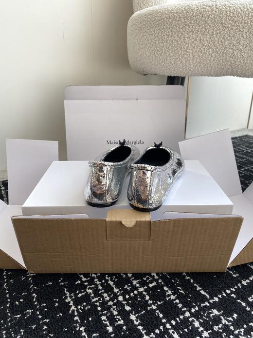 Maison Margiela丨MM6马吉拉24ss新款皱褶分趾鞋（DBG） 商品图7