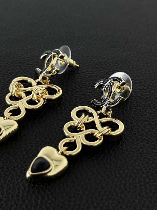 香奈儿 镂空爱心吊坠 金属耳环女金色-（XK） 商品图3