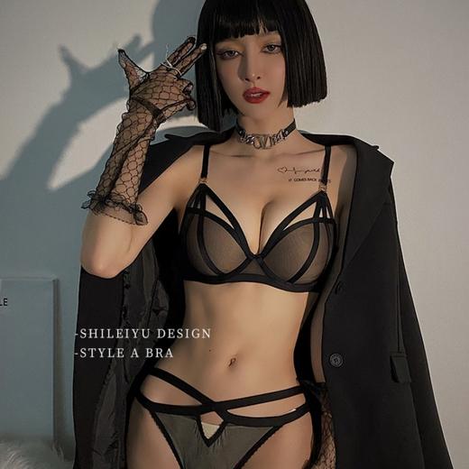 【调整型！小众设计性感套装】调整型薄款性感内衣 女聚拢小胸收副乳防下垂文胸 上托显大胸罩套装 商品图0