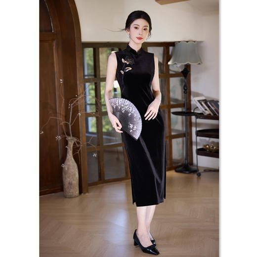 GX丝绒绣花无袖长款旗袍2025秋季新款时尚改良新中式日常可穿旗袍裙 商品图3