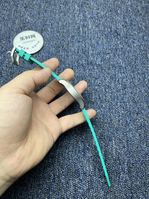 IWC万国 M+飞行员系列IW328210 马克20 马克二十钛壳 IWC-梅赛德斯- AMG马石油F1车队特别款 F1赛车 男士腕表 商品图3