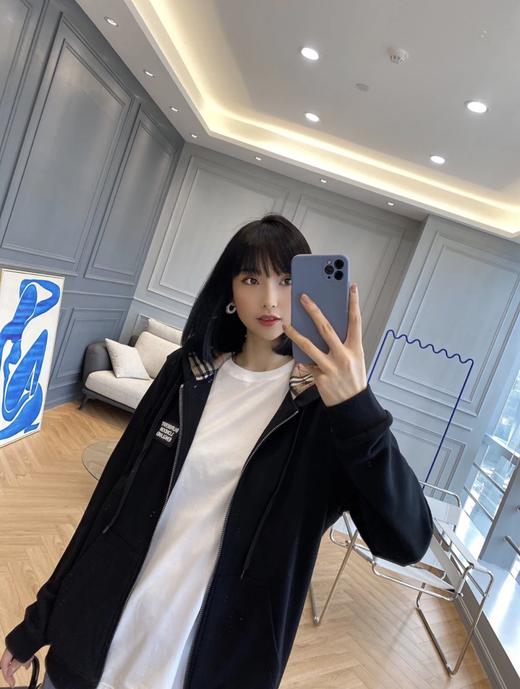 巴宝莉 2024FW秋冬新款 微标装饰棉质连帽男女同款卫衣（ZY*BG） 商品图0