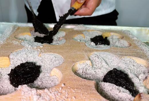 临期取货：【米糕】黑芝麻核桃和紫薯红豆，2种口味可选择，真材实料，真正零添加!! 商品图3