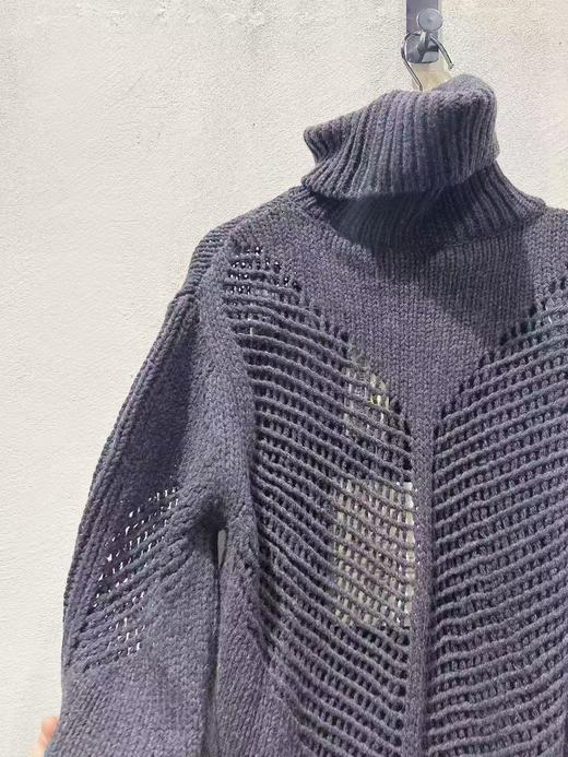 中性款镂空高领针织毛衣 商品图2