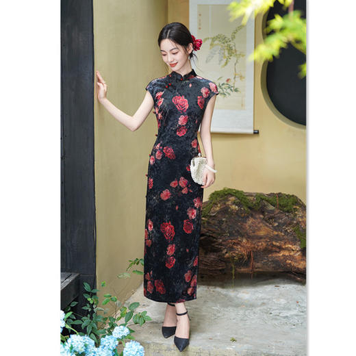 GX复古国风长款丝绒坎肩袖旗袍2025秋季新款改良新中式日常修身旗袍 商品图2