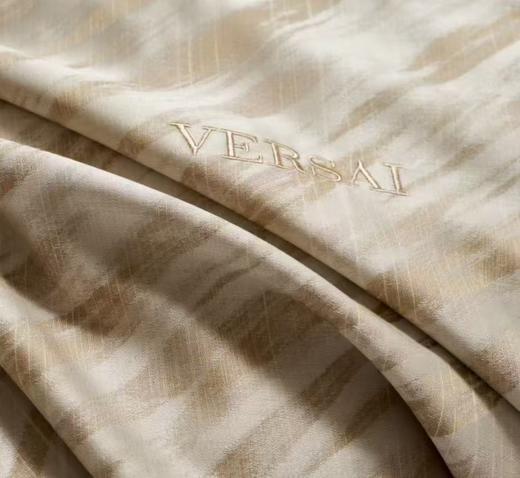 【6楼】富安娜床单四件/极光变奏曲，牌牌价9800/10800，活动价3699/3999元 商品图1