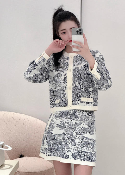 DIOR 迪奥  早秋新款动物园丛林针织开衫（TM） 商品图1
