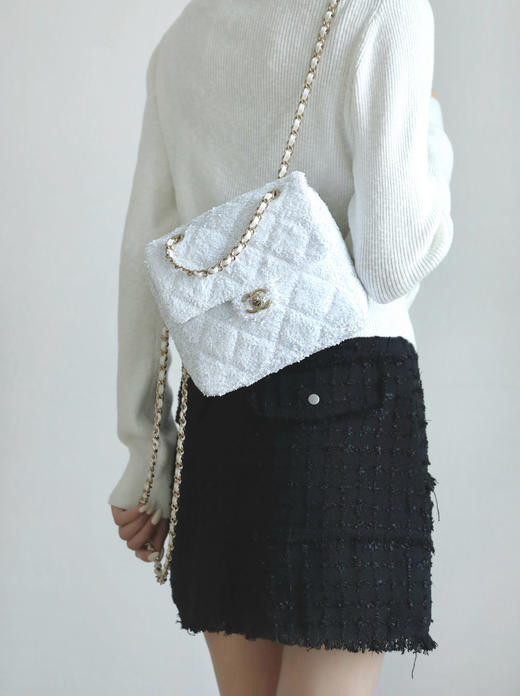 香奈儿 25B秋冬 闪亮片𝗆𝗂𝗇𝗂背包白色（MDL） 商品图7