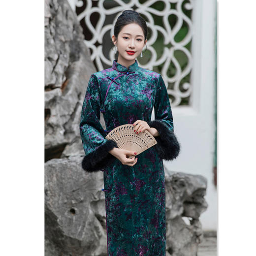 GX老上海复古国风金钻绒长款加绒倒大袖旗袍2025冬季新款旗袍 商品图2