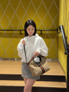 古驰 5FW秋冬新款 logo压花连帽卫衣（DQJ*MM）