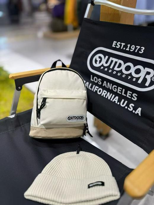 【云粉节】【8折】6楼OUTDOOR户外休闲舒适时尚  双肩包 吊牌价299元折后价239元 商品图2