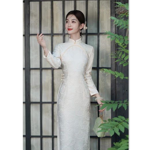 GX改良新中式长款素雅少女款旗袍2025秋季新款复合针织提花时尚旗袍 商品图0