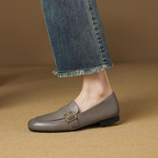 【预售5天】巨好穿软牛皮平底乐福鞋女新款圆头深口单鞋百搭通勤小皮鞋SSS&S9868 商品图2