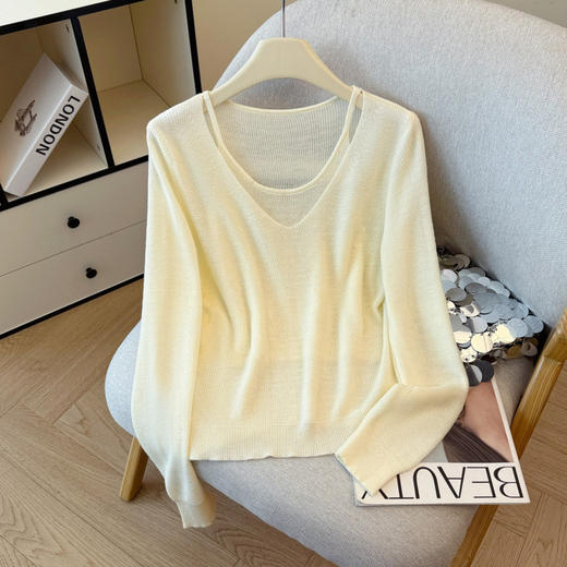 老米优品🎈自带叠搭层次感《设计款假两件V领针织衫》不费力的时髦感~~ 商品图4