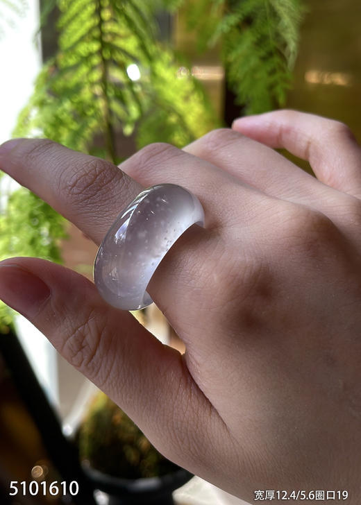 玻璃种木那扳指【5101610】圈口19.0。具体价格微信咨询 商品图0