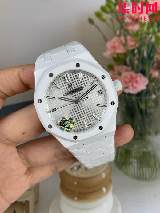 爱彼 APS皇家橡树15500系列 皇家橡树全陶瓷 15500陶瓷壳 男士腕表 新到货，凭借陶瓷材质与Cal.4302一体机 商品图1