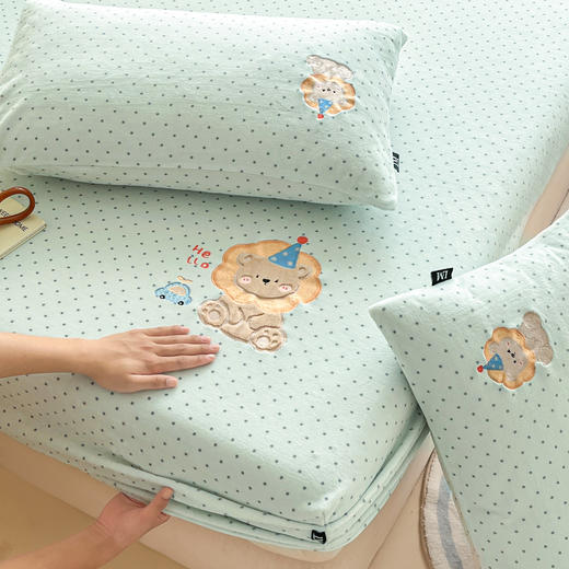 【清仓79元三件套】A类高克重贴布绣牛奶绒床笠+枕套*2【不支持退换货】 商品图10